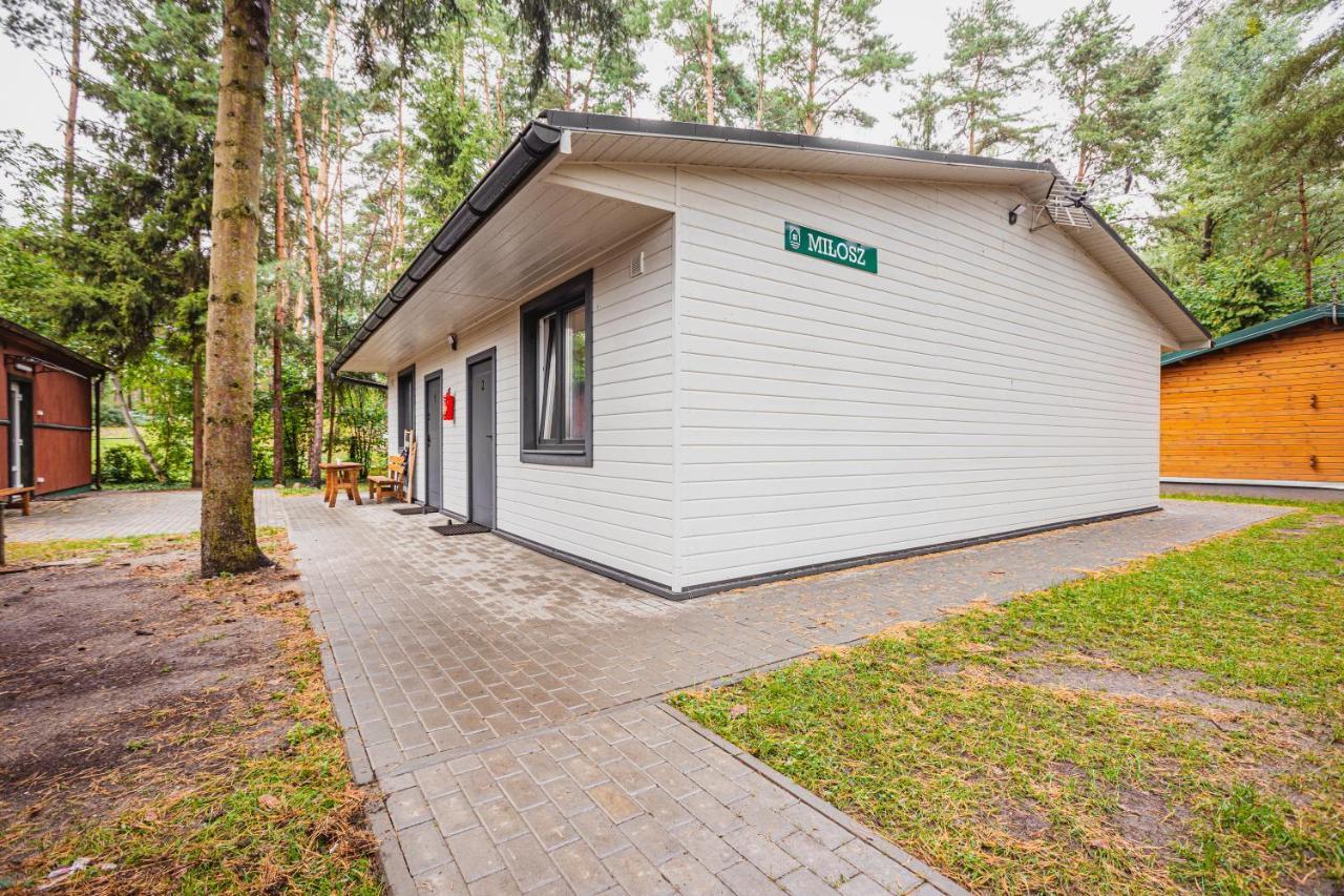 Osrodek Wypoczynkowy "Julia" W Samociazku Hotel Samociążek Kültér fotó