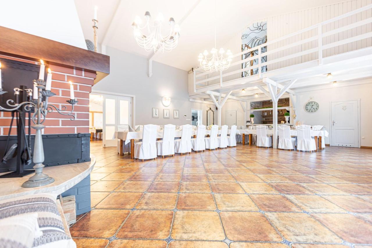 Osrodek Wypoczynkowy "Julia" W Samociazku Hotel Samociążek Kültér fotó