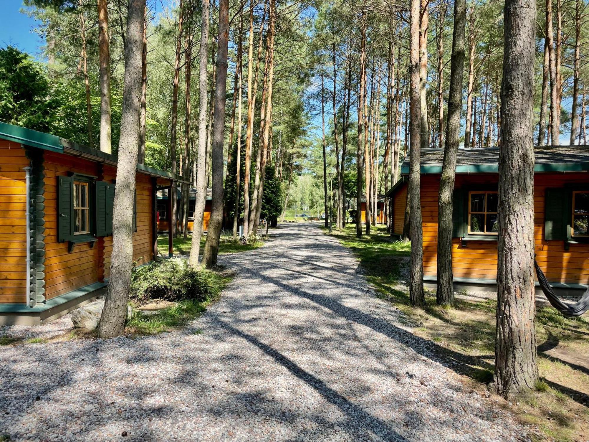 Osrodek Wypoczynkowy "Julia" W Samociazku Hotel Samociążek Kültér fotó